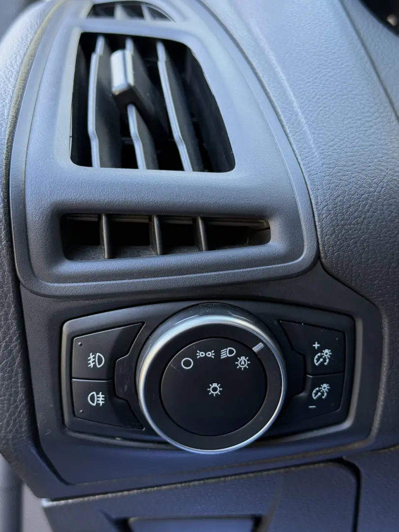 Ford Focus Turnier 1.5 EcoBlue Aut. TITANIUM