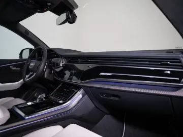 Audi RSQ8 4.0 TFSI QU PANO EXCLUSIV DYNAMI