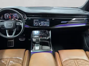 Audi RSQ8 Sistem de evacuare sport Matrix-LED