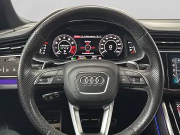 Audi RSQ8 Sistem de evacuare sport Matrix-LED