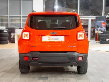 Jeep Renegade 2 0 M-Jet 4WD Automatik ''Trailhawk''