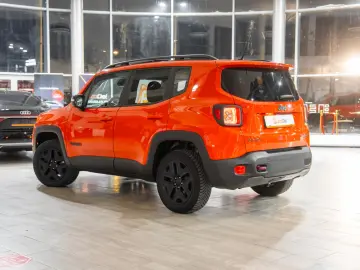Jeep Renegade 2 0 M-Jet 4WD Automatik ''Trailhawk''