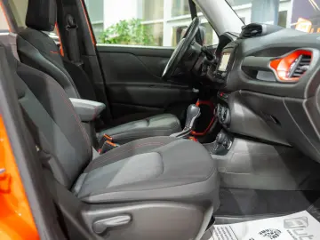 Jeep Renegade 2 0 M-Jet 4WD Automatik ''Trailhawk''