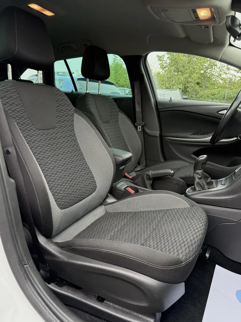 Opel Astra Sport Tourer 1.5 Start Stop Edition