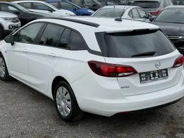 Opel Astra Sport Tourer 1.5 Start Stop Edition