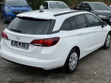 Opel Astra Sport Tourer 1.5 Start Stop Edition