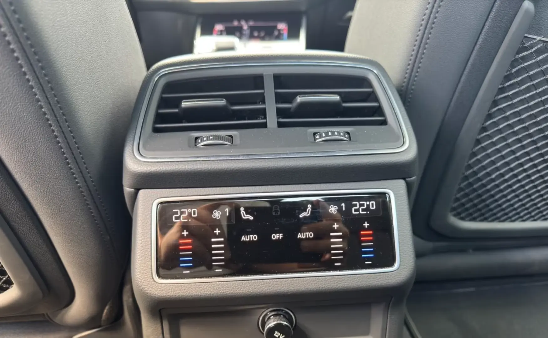 Audi A6 Limuzina S-line 40 TDI S-tronic Navi