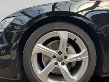 Audi A6 Limuzina S-line 40 TDI S-tronic Navi