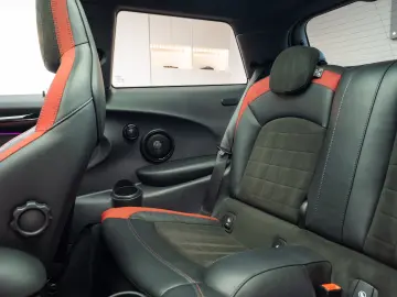 Mini John Cooper Works H&K Pano