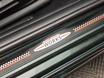 Mini John Cooper Works H&K Pano