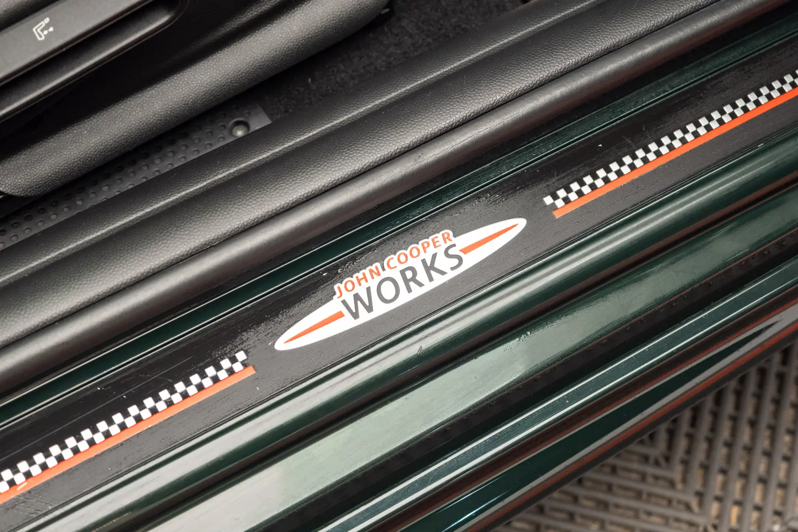 Mini John Cooper Works H&K Pano