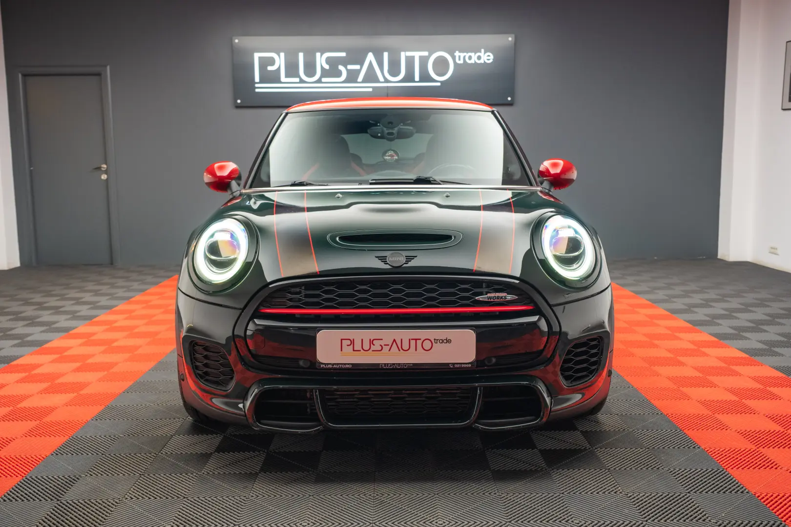 Mini John Cooper Works H&K Pano