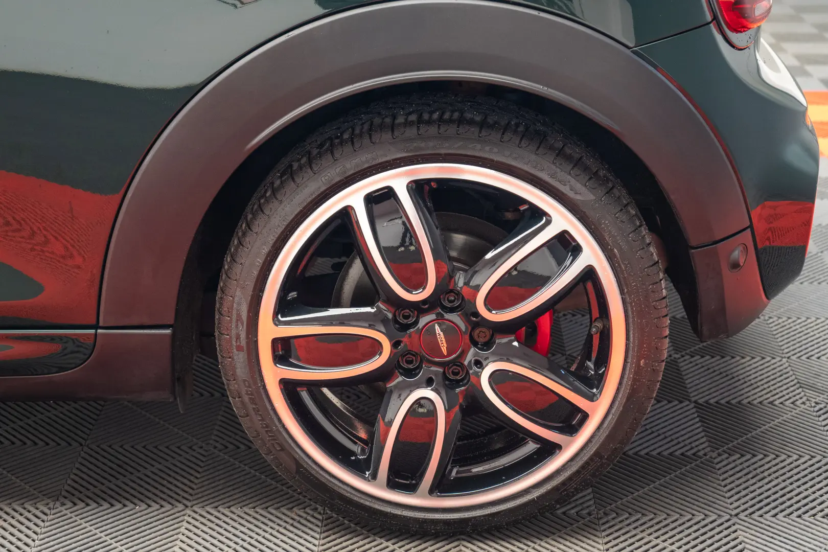 Mini John Cooper Works H&K Pano