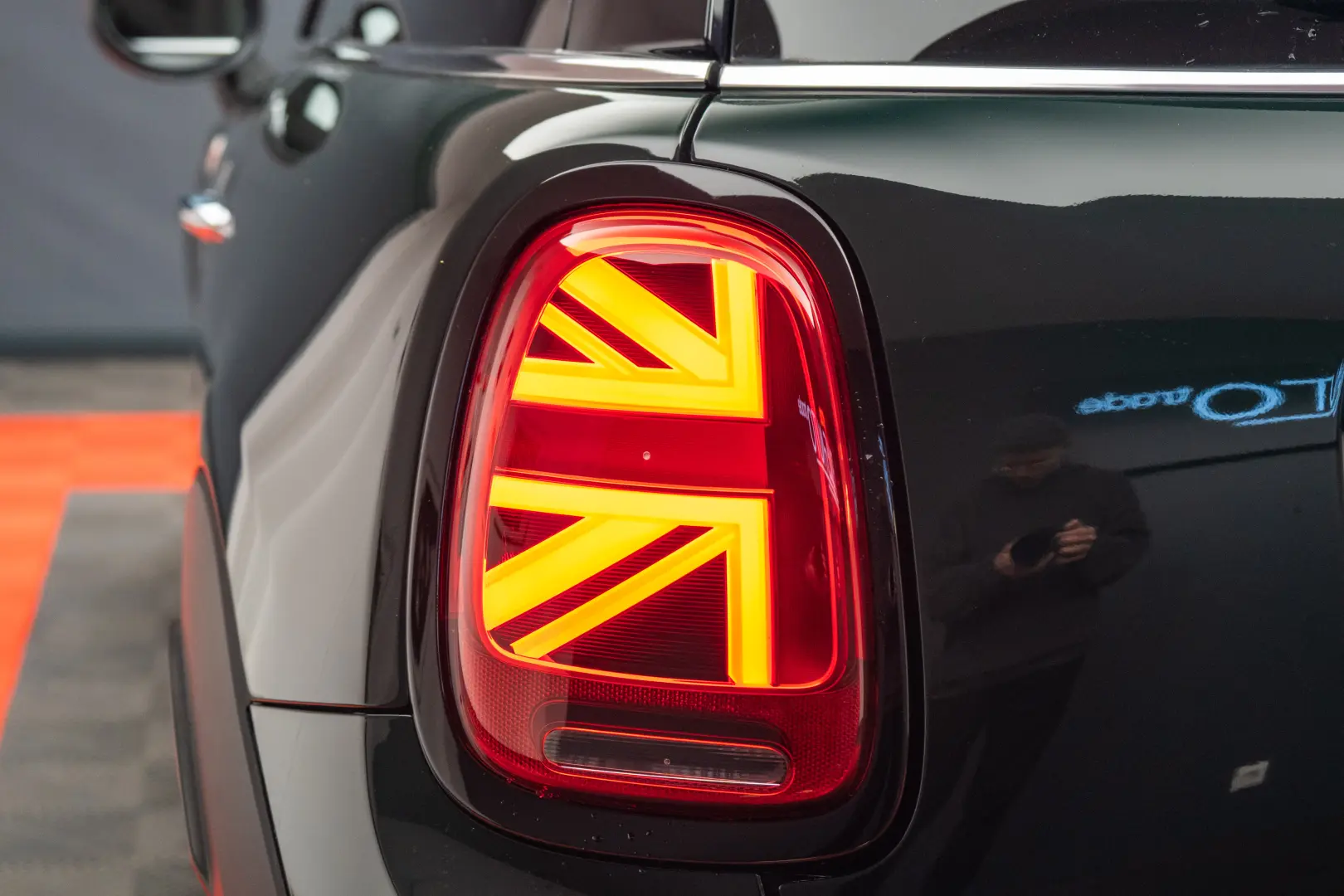 Mini John Cooper Works H&K Pano