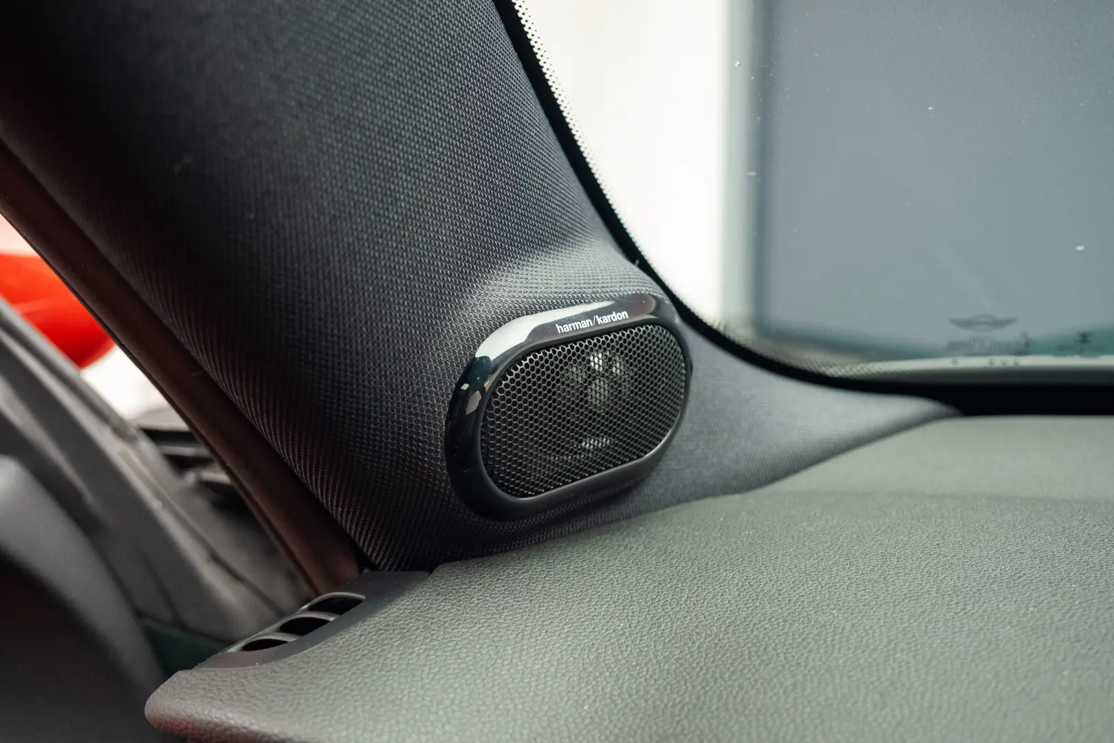 Mini John Cooper Works H&K Pano