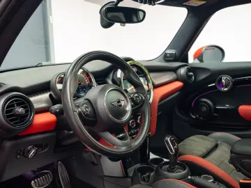 Mini John Cooper Works H&K Pano