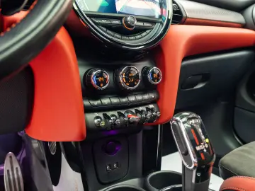 Mini John Cooper Works H&K Pano