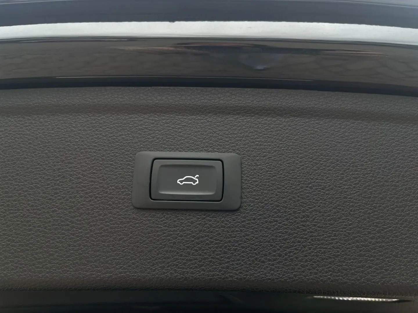 Q5 40 2.0 TDI quattro S-line AHK Bus.-Paket MMI