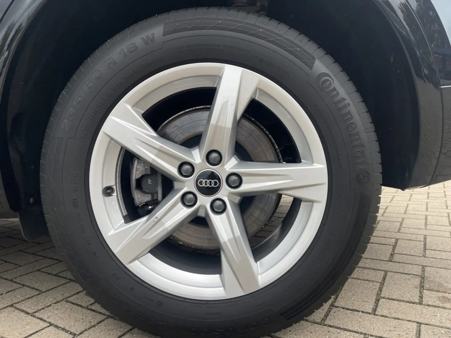 Q5 40 2.0 TDI quattro S-line AHK Bus.-Paket MMI