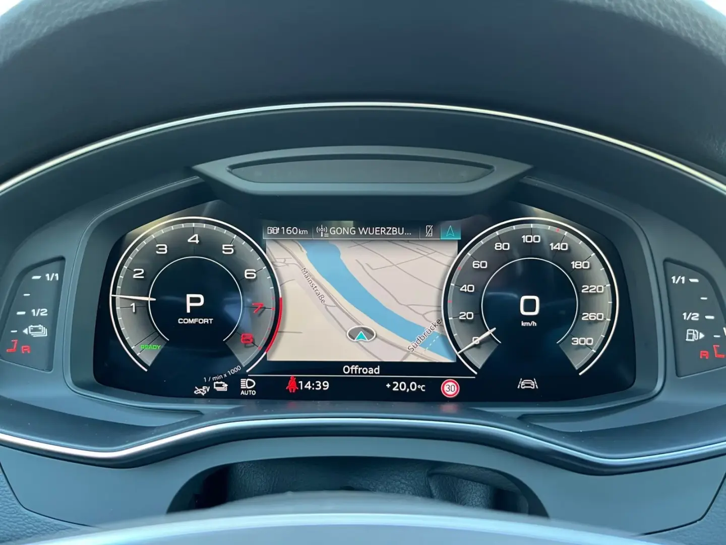 Audi A6 Limuzina S-Line 55 TFSIe quattro