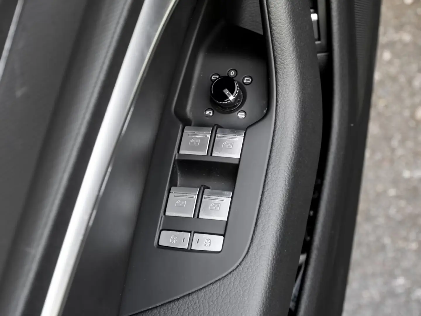 Audi A6 40 CAM ACC LM18 FLAP NAVI