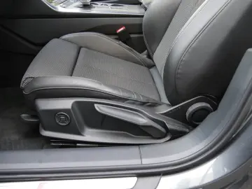 Audi A6 Limuzina 50 TFSI și quattro sport S-Line