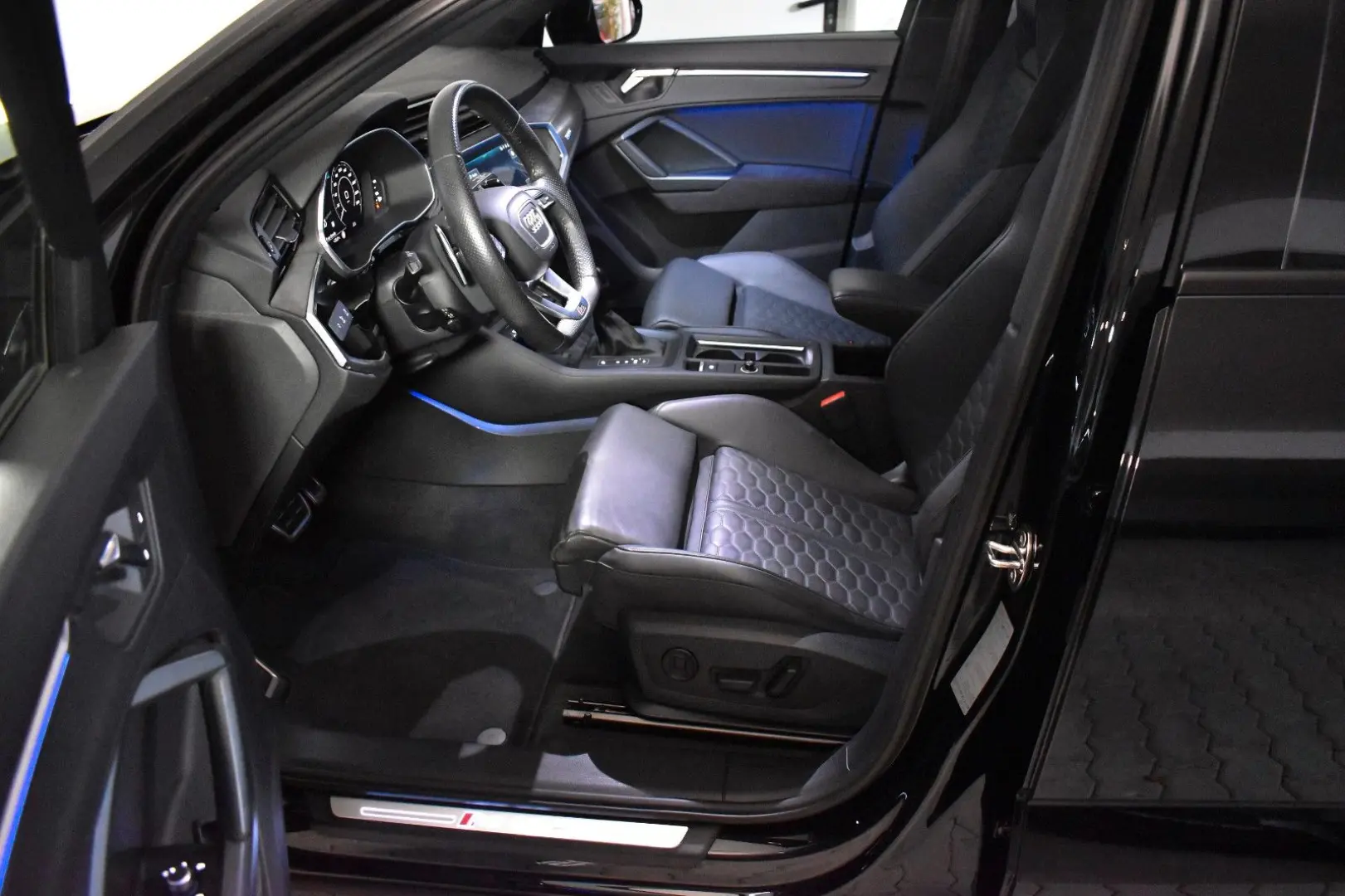 RS Q3 Sportback 2.5TFSI qu. RS-Pakete Matrix