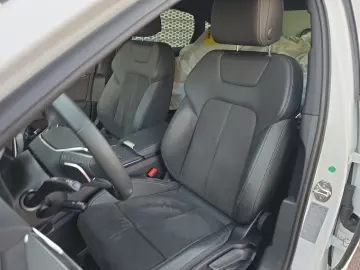 Audi A6 Limuzină 50 TFSIe qu S line AHK B&O