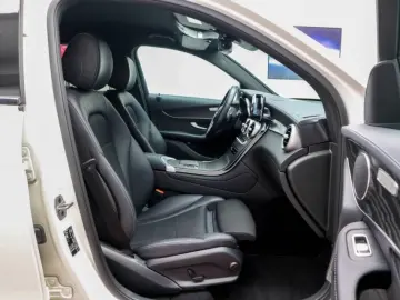 Mercedes GLC 300 de 4Matic Tempomat Parktronic