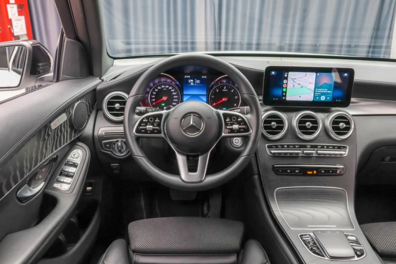 Mercedes GLC 300 de 4Matic Tempomat Parktronic