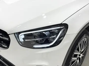 Mercedes GLC 300 de 4Matic Parktronic Scaune incalzite LED