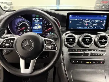 Mercedes GLC 300 de 4Matic Parktronic Scaune incalzite LED