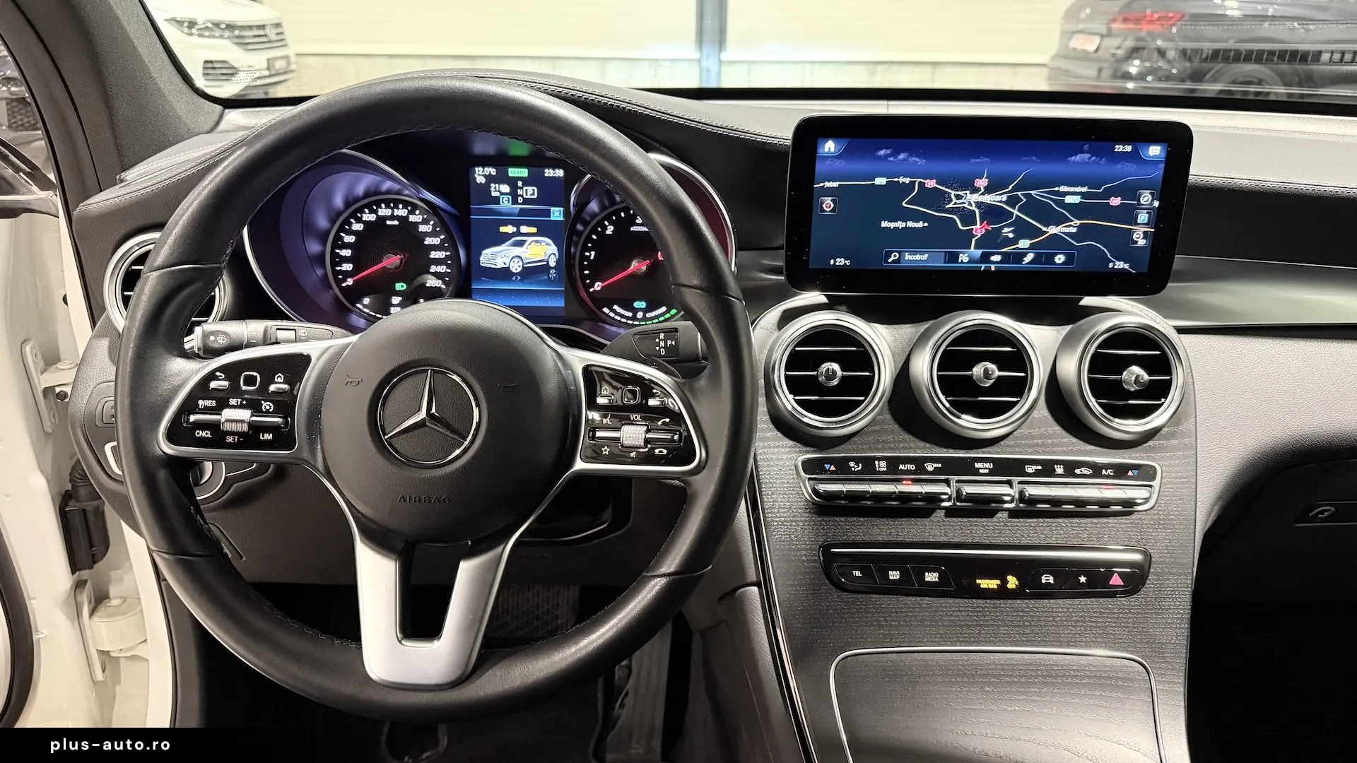 Mercedes GLC 300 de 4Matic Parktronic Scaune incalzite LED