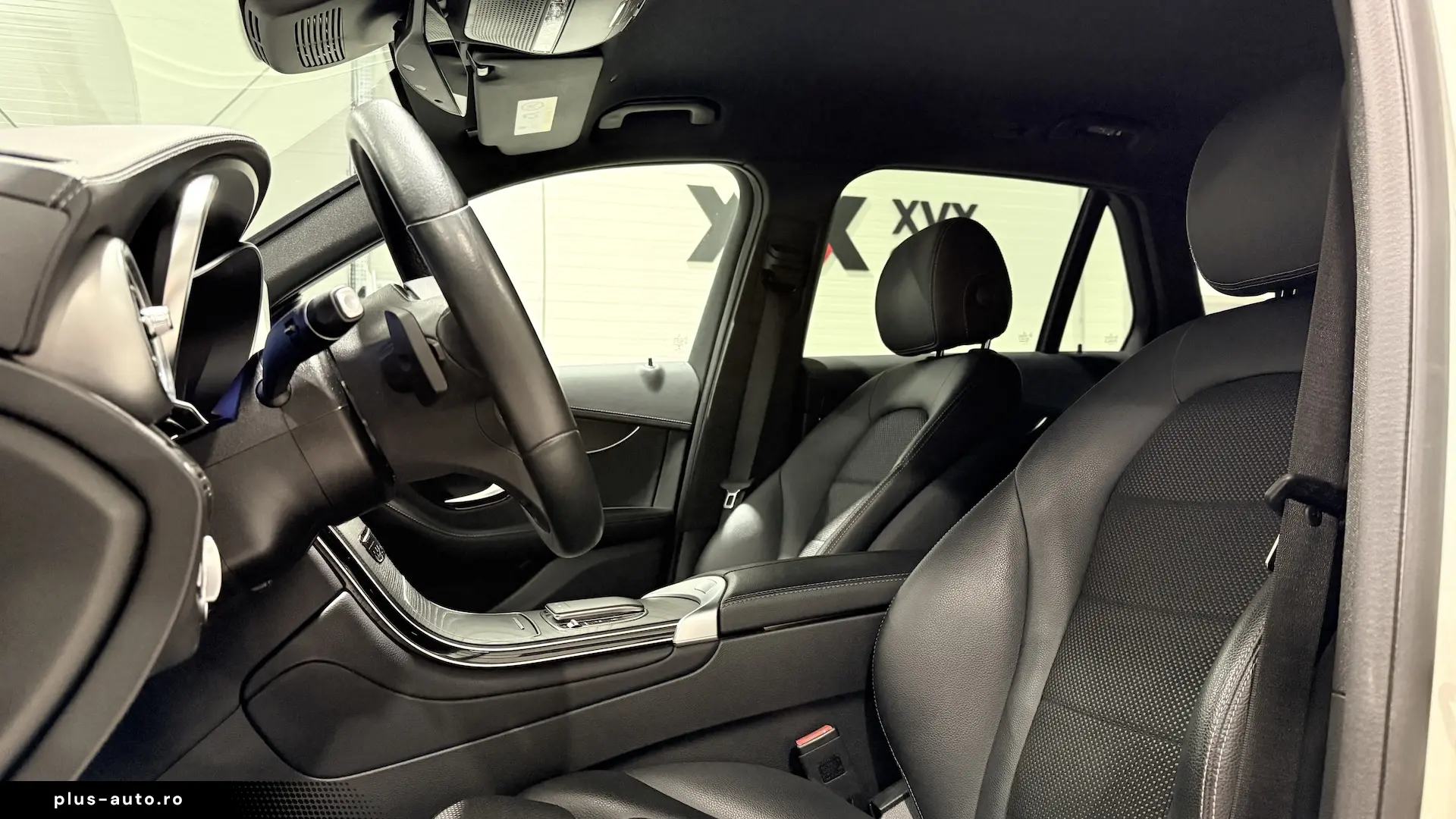 Mercedes GLC 300 de 4Matic Parktronic Scaune incalzite LED