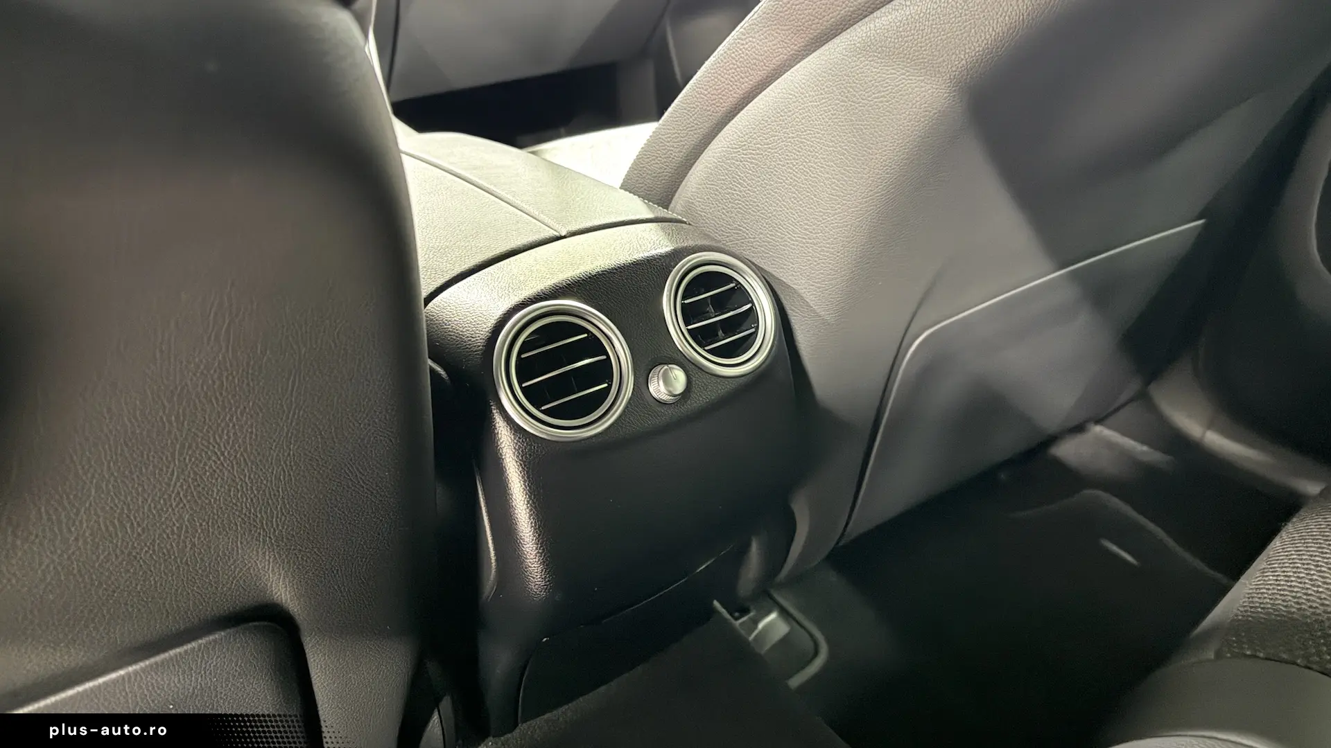 Mercedes GLC 300 de 4Matic Parktronic Scaune incalzite LED