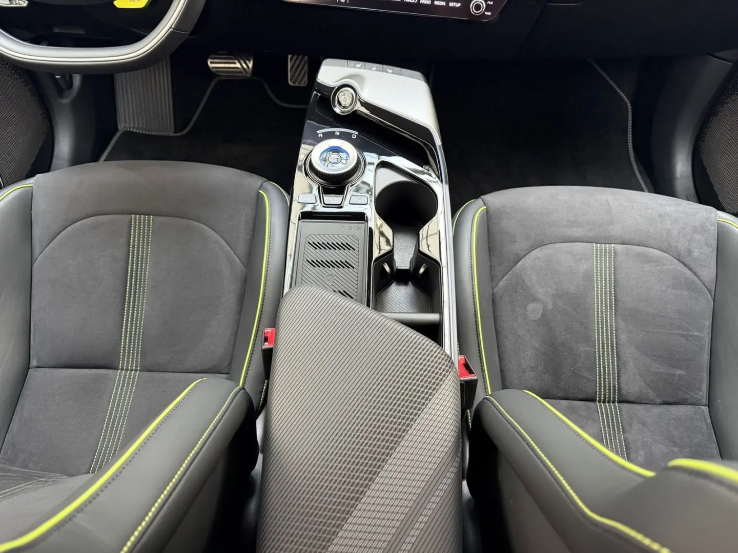 EV6 Elektro 77 4 kWh  GT 4WD HeadUp ACC Navi