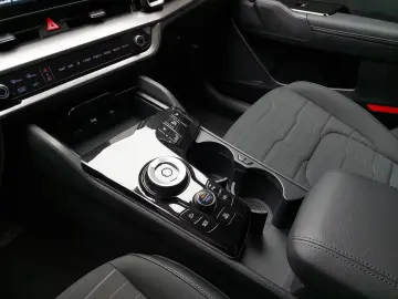 SPORTAGE 1.6T PLUG-IN-HYBRID AUTO. VISION KOMFOR