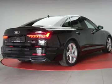 Audi A6 50 TFSI e quattro S tronic S Line