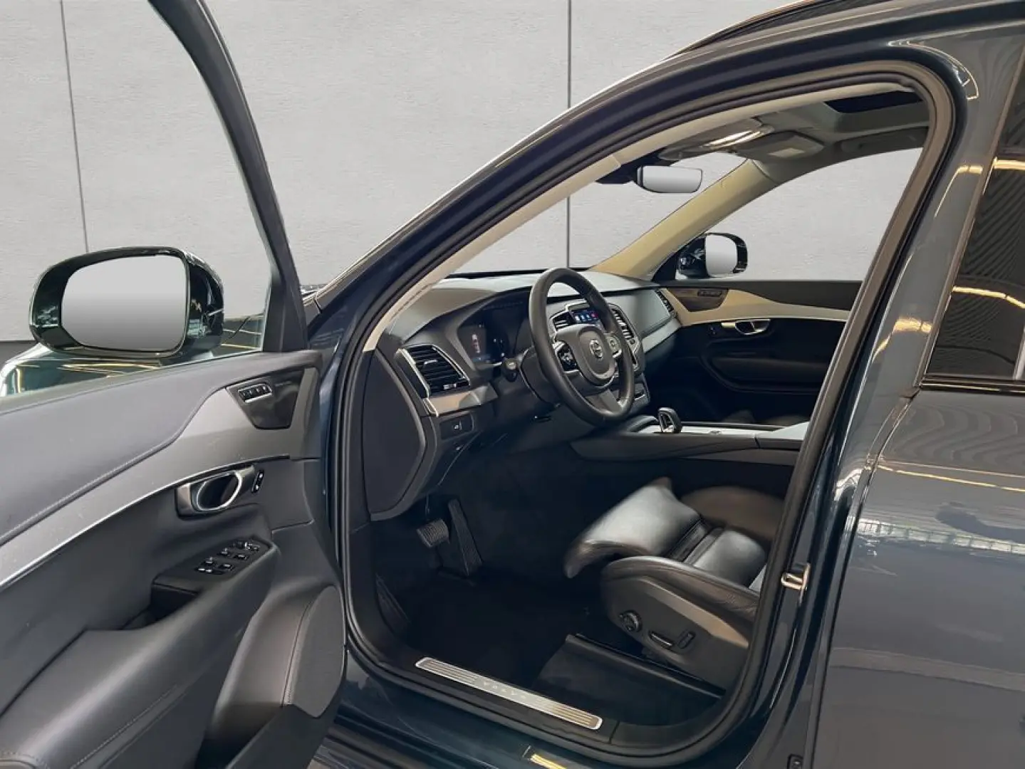 XC90 B5 AWD 7S Ultimate-Dark Glasd 360  HeadUpDi