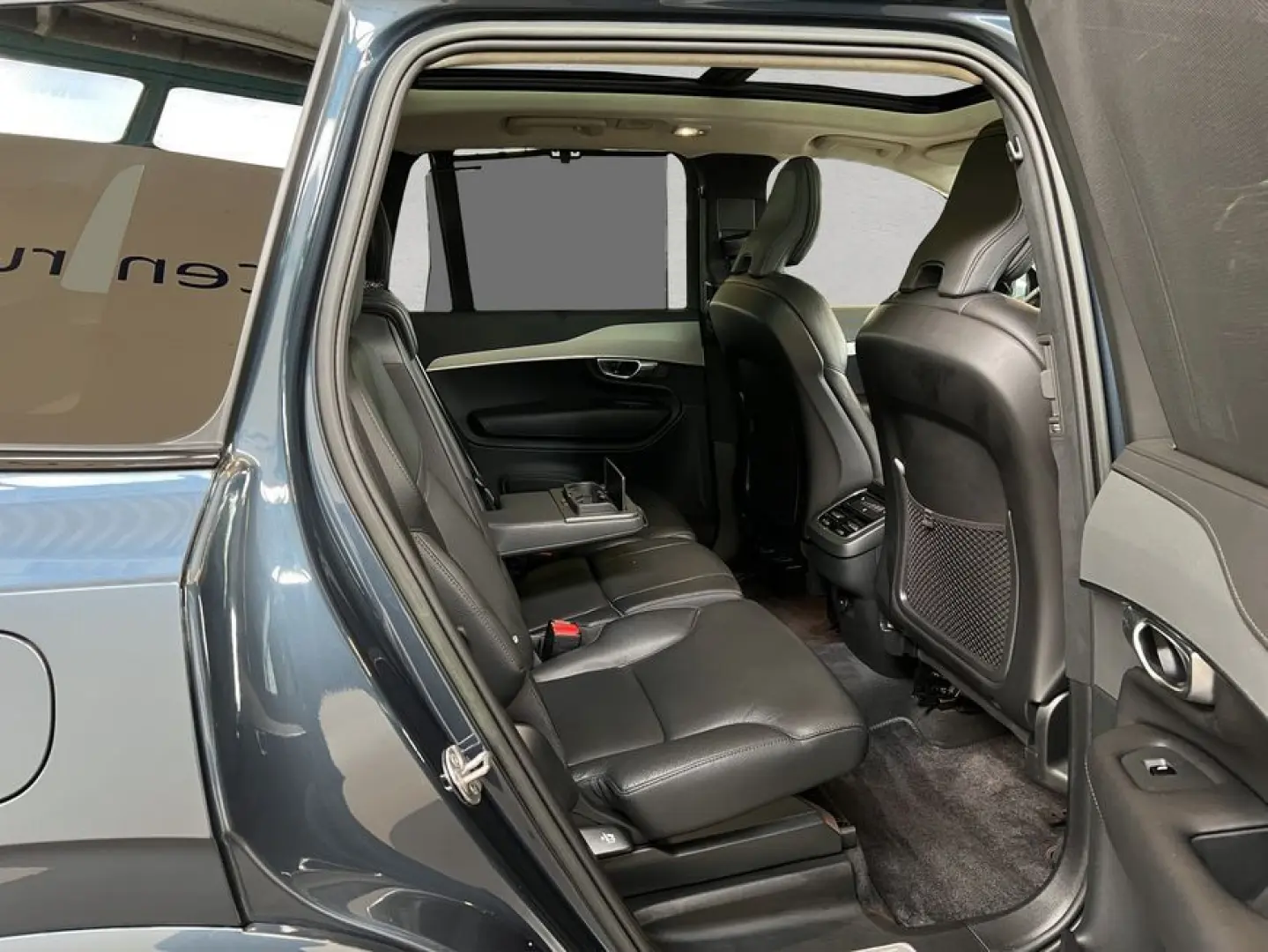 XC90 B5 AWD 7S Ultimate-Dark Glasd 360  HeadUpDi