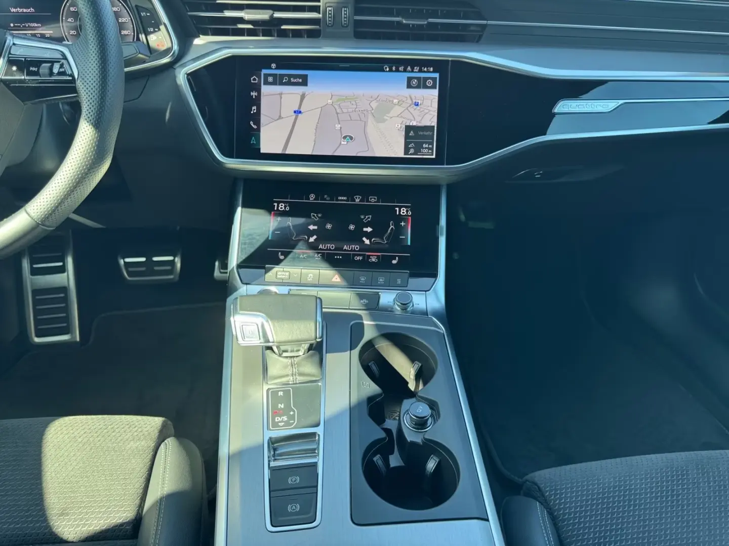 Audi A6 Limuzina S line 40 TDI quattro S tronic
