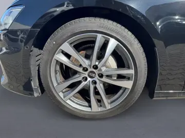 Audi A6 Limuzina S line 40 TDI quattro S tronic