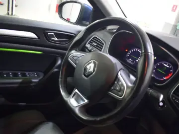 RENAULT MEGANE 1.3 TCe 140CP techno EDC