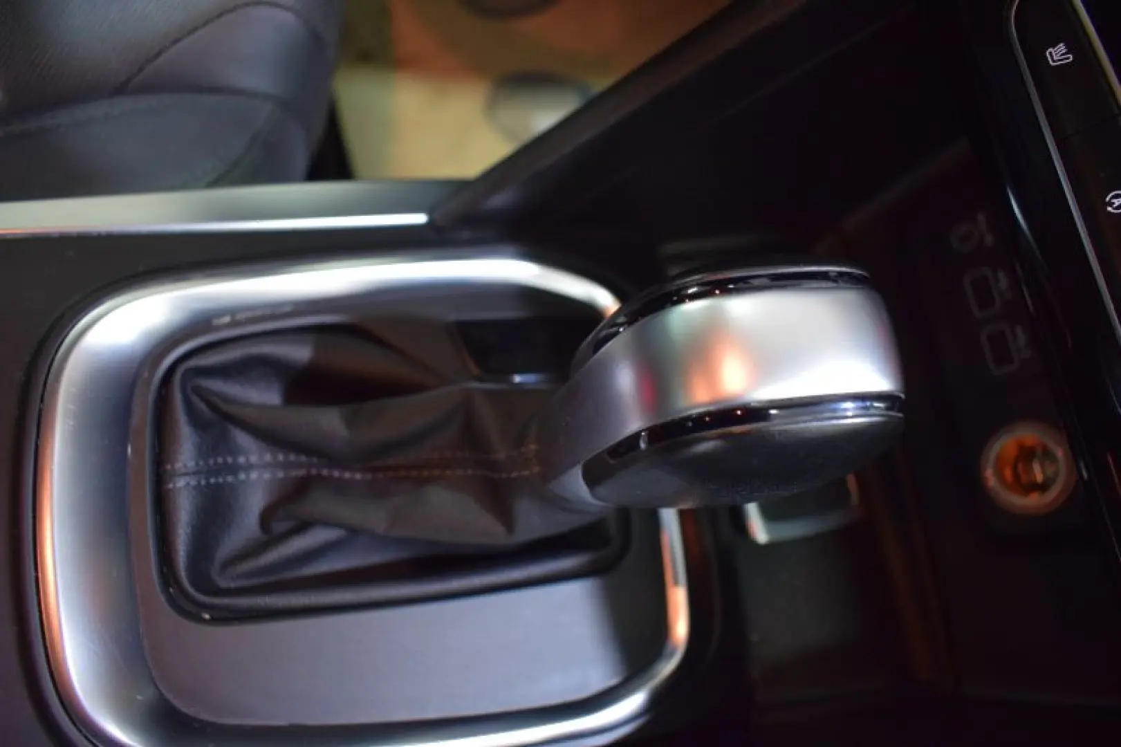 RENAULT MEGANE 1.3 TCe 140CP techno EDC