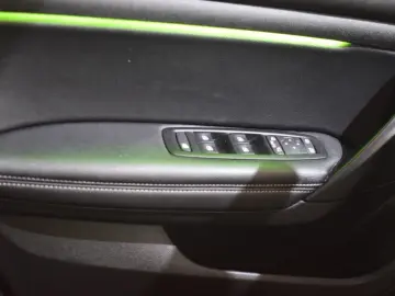 RENAULT MEGANE 1.3 TCe 140CP techno EDC