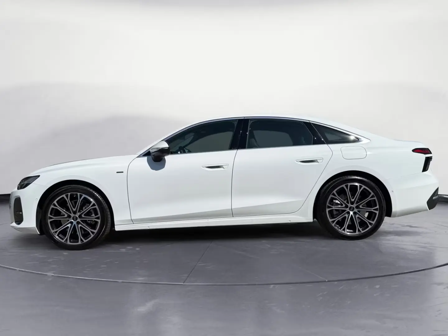 Audi A6 Limuzină e-hybrid quattro 220 kW