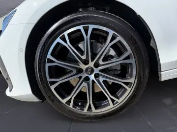 Audi A6 Limuzină e-hybrid quattro 220 kW