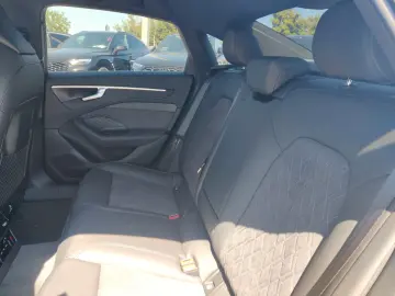 Audi A6 Limuzina ediție one TDI quattro Tech