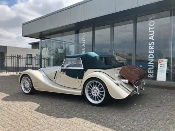 Plus 6 wie Neu 2023  Original    4.768 km. !!!