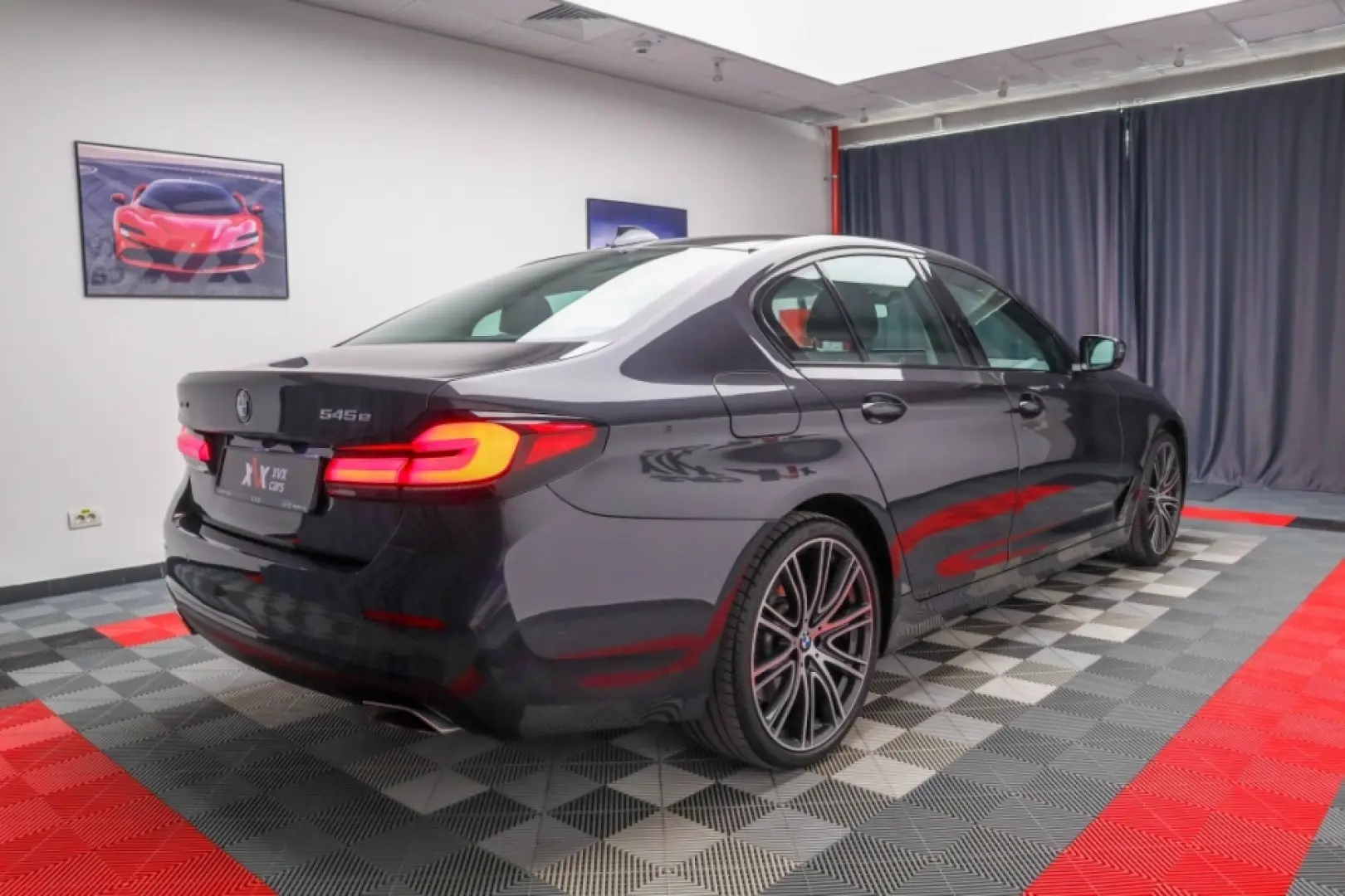 BMW Seria 5 xDrive 545e Faruri Laser Keyless